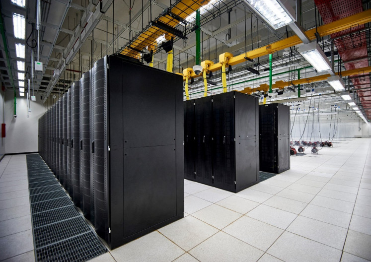 NTT Data Center.