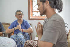 Indonesia’s ‘applied kinesiology’ trend has health experts worried