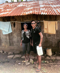 Ramadan among strangers: Fasting as a religious minority