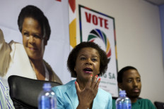 Israeli beating of Palestinian mourners recalls apartheid: Tutu foundation