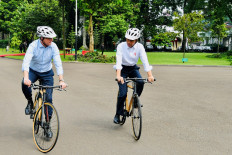 Jokowi’s ‘bamboo bike diplomacy’ gets rave reviews from Australian PM, activists