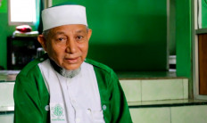 Police arrest militant group top leader following Islamic caliphate rally