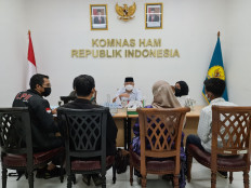 Rights commission investigating death of teen allegedly killed by police