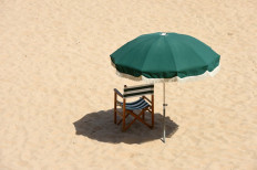  Europe swelters in record-breaking June heatwave 