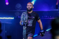  Demetrious Johnson.