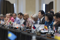 Reports of a Pacific fracture fail to understand the region