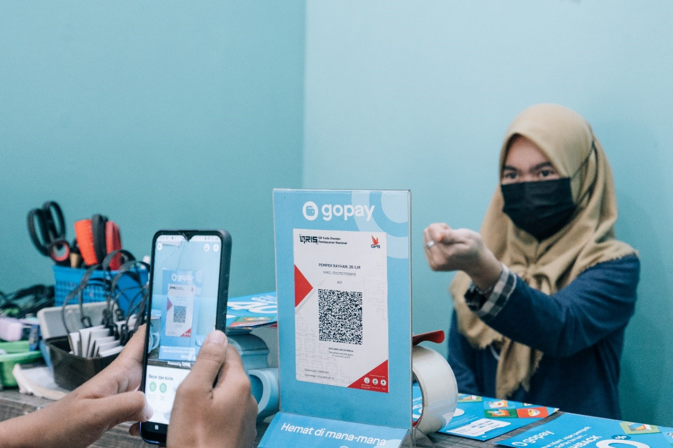 Indonesians Favor E-wallet Over Cash As GoPay Continues Its Dominance ...