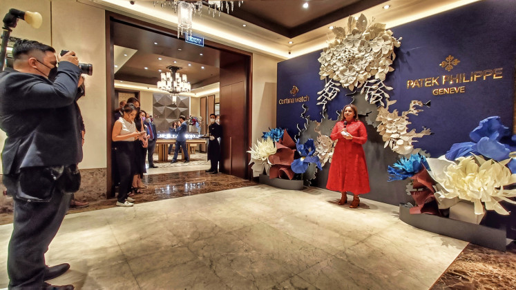 Well-thought design: 'Everything is thought through in this boutique,' Deepa Chatrath, general manager of Geneva Master Time Marketing said during the opening of Patek Philippe boutique in Plaza Indonesia, Central Jakarta, on July 27. (JP/Sylviana Hamdani) 