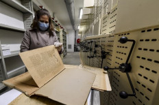 Tunisia library races to preserve rich polyglot press archive 