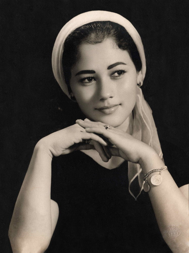 Mystical: Suzanna often plays supernatural characters, which eventually made her  known as the “horror queen” of Indonesian cinema. (Courtesy of Tati Studios, Jakarta)