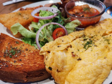 Brunch on: Toby's Estate PIK is commonly frequented as a brunch spot. One of its signature dishes is the self-styled Breakfast of Champions. (JP/Felix Martua)