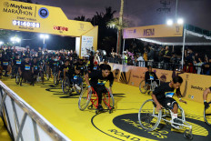 The wheelchair category flagged off at 06.10 WITA.