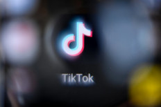 BBC urges staff to ditch TikTok over data fears