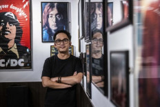 COVID-19 curbs leave Hong Kong musicians on their 'last dollar'