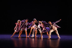 Astra Roma Ballet reimagines the future with ‘Balloon!’ 