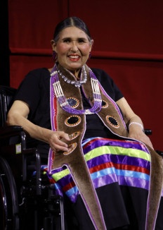 Native American actress who refused Oscar for Brando dies at 75