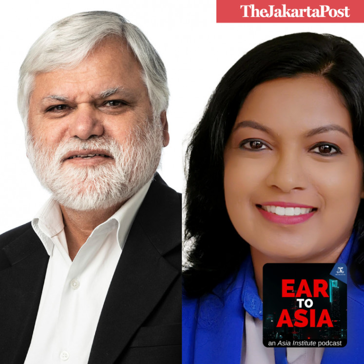 How can Sri Lanka continue to hedge between India and China?