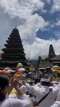 Will 2023 see the end of COVID-19 pandemic?