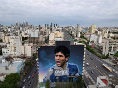 Giant new mural celebrates 'warrior' Maradona in Buenos Aires 