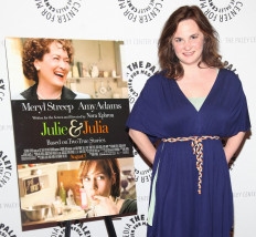 Julie Powell of 'Julie and Julia' fame dies at 49