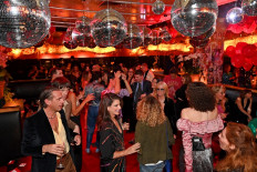 To light up the dance floor, turn up the bass, science shows 