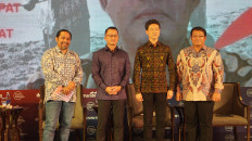 Pioneer Green Banking, BNI Dorong Bisnis Berkelanjutan -- (ki-ka) Tempo.co CEO Wahyu Dhyatmika, BNI Corporate & International Banking Director Silvano Rumantir, Resident Mission Asian Development Bank Country Director Indonesia Jiro Tominaga, and  Macroprudential Policy Department Director Irman Robinson at the 2022 Tempo Economic Forum in Nusa Dua, Bali, on Friday (18/11/2022).