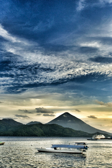     Tropical idyll: A view of Ternate Harbour, North Maluku.  In his book entitled 'Kopi Dulu', Mark Eveligh recounts an incident in Ternate, North Maluku, during the Second World War, where the locals turned the tables on the Japanese army.  (Courtesy of Mark Eveleigh)