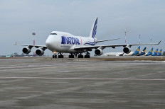 A Boeing 747-412 plane carrying FGM-148 Javelins, American man-portable anti-tank missile provided by US to Ukraine as part of a military support is seen upon its arrival at Kyiv's airport, on February 11,2022, amid the crisis linked with the threat of Russia's invasion. 
