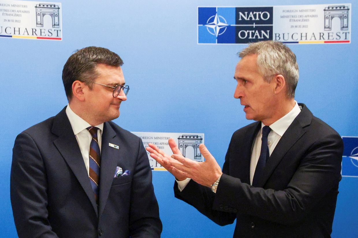 NATO Vows More Help For Ukraine As Russia Attacks On Multiple Fronts ...