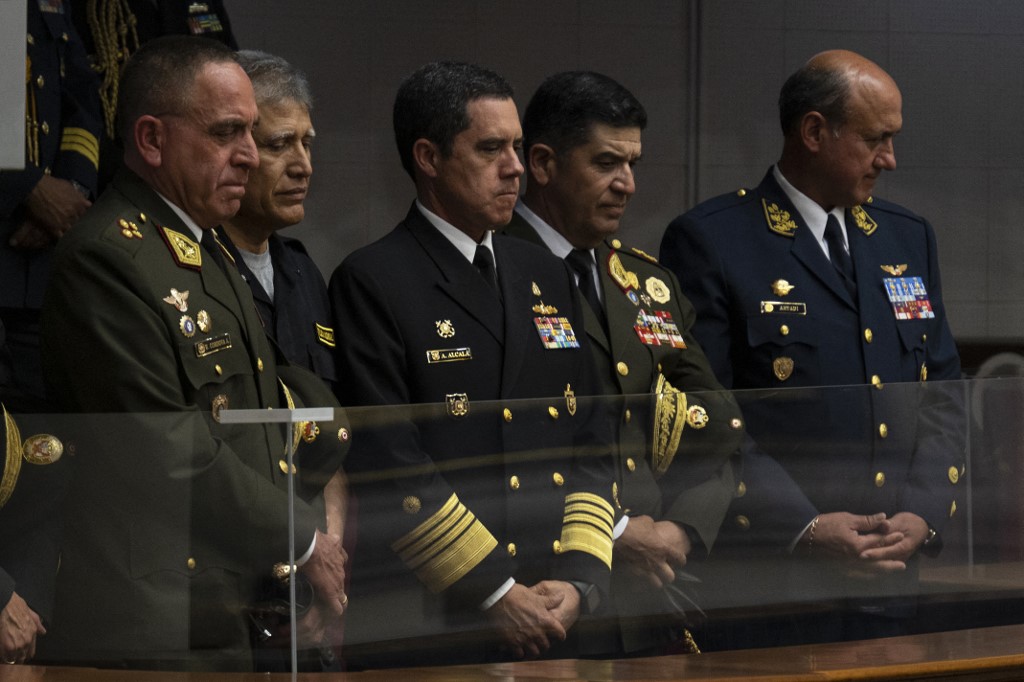 Peru President Ousted And Arrested After Bid To Dissolve Congress ...