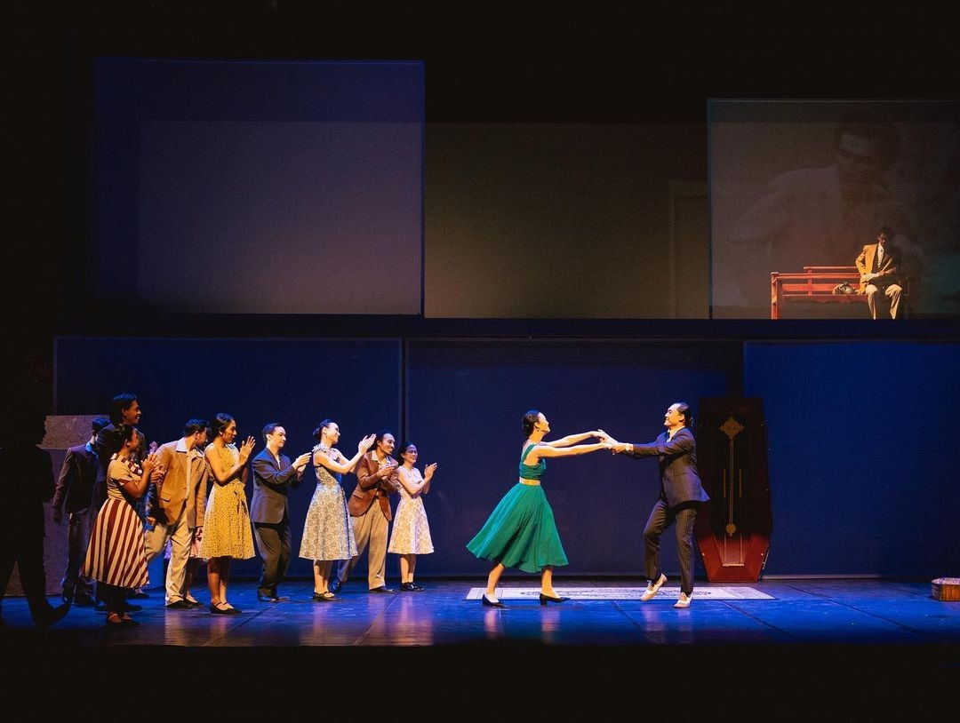 The sound of music: Actors Kelly Tandiono (green, center left) and Josh Marcy dance together during a party scene in the play 'Setelah Lewat Djam Malam' on Dec. 1. 