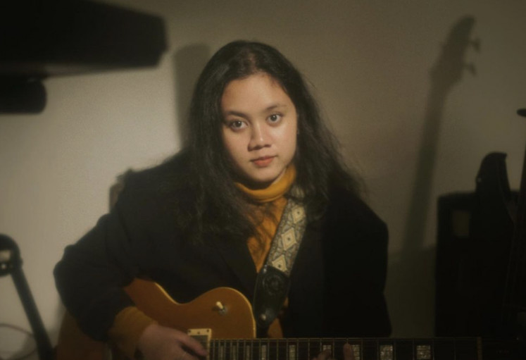 Jazzy future: Singer, songwriter, producer and instrumentalist Dilasarah introduces a forward-thinking take on jazz-pop music as evident in her recent singles “Accidentally in Love” and “Moonlight”. (Instagram/Dilasarah @dilasarah_)