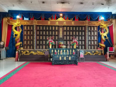 More Chinese-Indonesians using online services to find their Chinese names