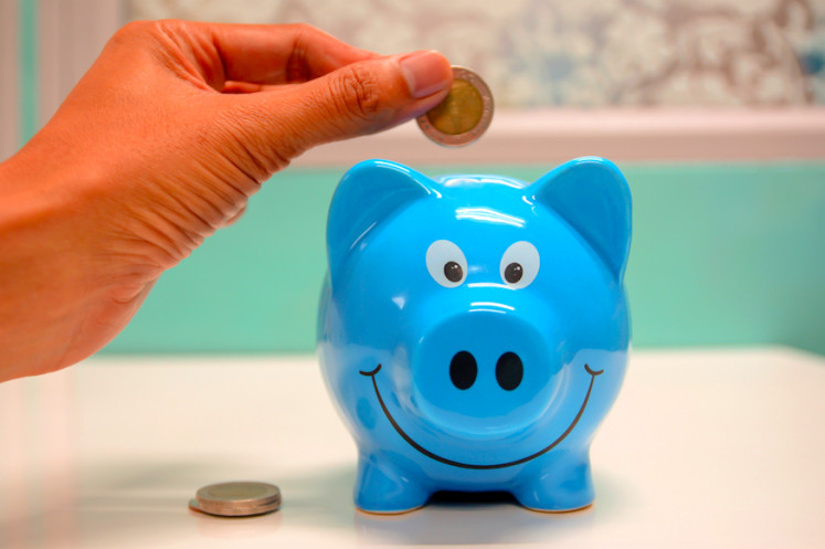 Setting the future: Some couples revealed that cohabiting has made them learn about managing their financial plans.(Pexel/maitree rimthong)