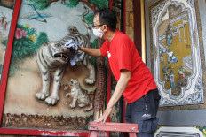 Semarang residents hopeful in the Year of the Rabbit