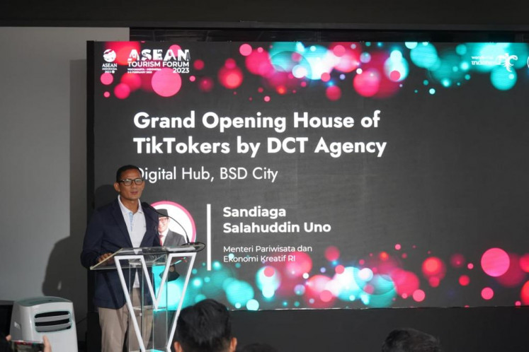 The new head office of DCT Agency is inaugurated by Tourism and Creative Economy Minister Sandiaga Uno.