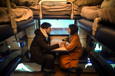 Engage or escape? Anti-govt young Russians face dilemma