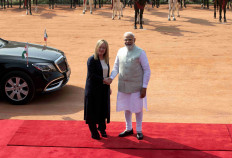 Italy PM visits India, seeking to improve ties