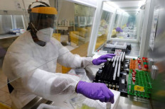 Dual use of synthetic biology, the perils and promises