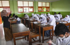 Nadiem lauds higher PISA rank as improvement, but expert begs to differ