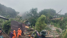 Natuna landslide kills 15, dozens feared missing