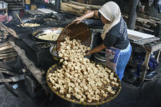 Accelerating growth through industrialization of rural informal sector