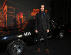 Keanu Reeves attends 'John Wick: Chapter 4' Los Angeles Premiere at TCL Chinese Theatre on March 20, 2023 in Hollywood, California.