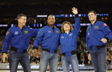 First woman, Black astronaut to make 2024 flight around Moon