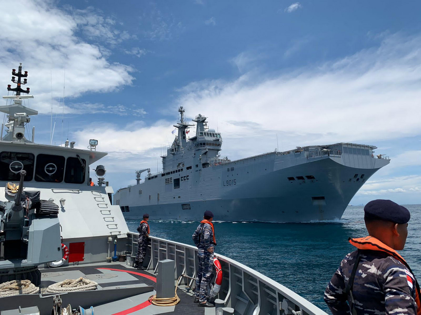 France Indonesia Conduct Joint Land Sea Exercises Sun April 9