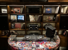 All that jazz: BEBOP makes available an extensive music library that is predominantly jazz music. (JP/Felix Martua)