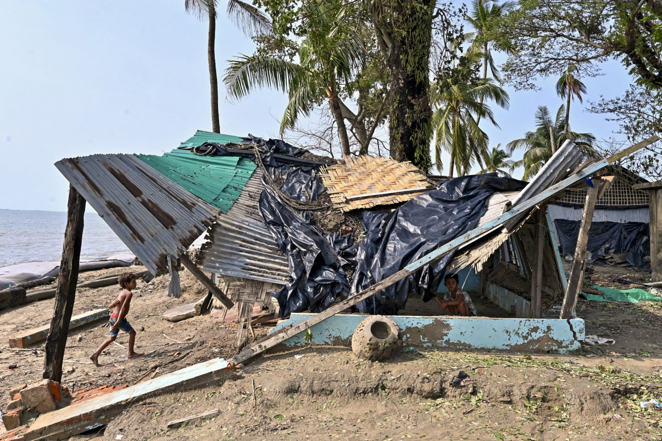 Climate-resilient homes in Bangladesh aim to put communities first ...