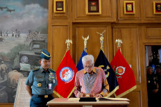 Former Malaysian PM calls for end to UN veto rights