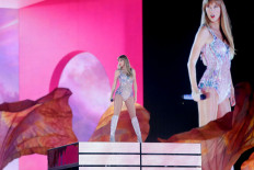 Taylor Swift performs onstage for the opening night of “Taylor Swift | The Eras Tour“ at State Farm Stadium on March 17, 2023 in Glendale, Arizona, the United States. The city of Glendale, Arizona was ceremonially renamed to Swift City for March 17-18 in honor of The Eras Tour.