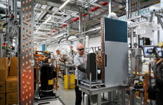 German industry output plunges in June